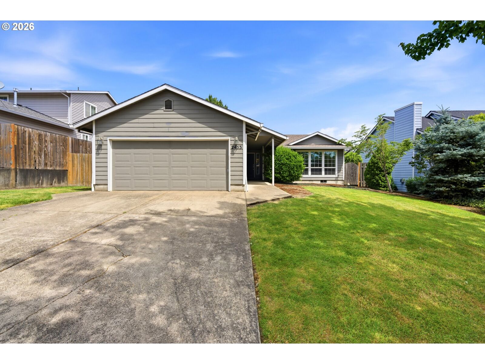 Property Photo:  2453 SW Peggy St  OR 97128 