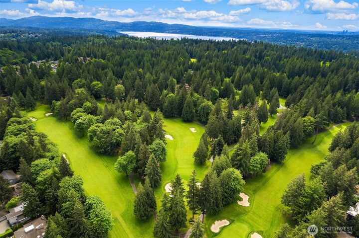 Property Photo:  3415  211th Avenue NE  WA 98074 