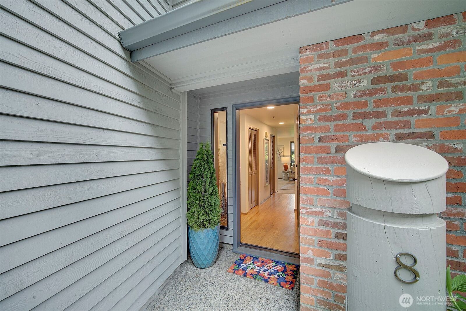 Property Photo:  19616  61st Place NE 8  WA 98028 
