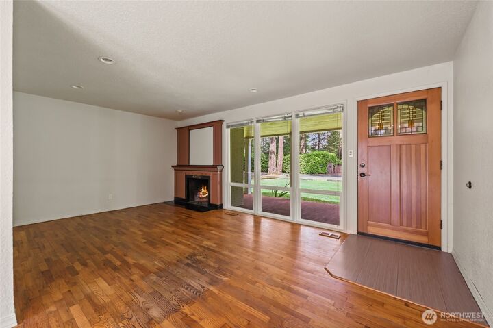 Property Photo:  10004  Lake Steilacoom Drive SW  WA 98498 