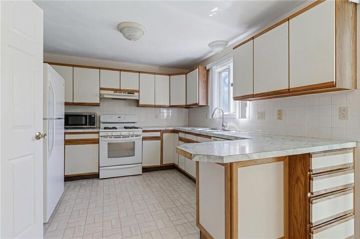 Property Photo: 9 Tamarac Drive D RI 02828