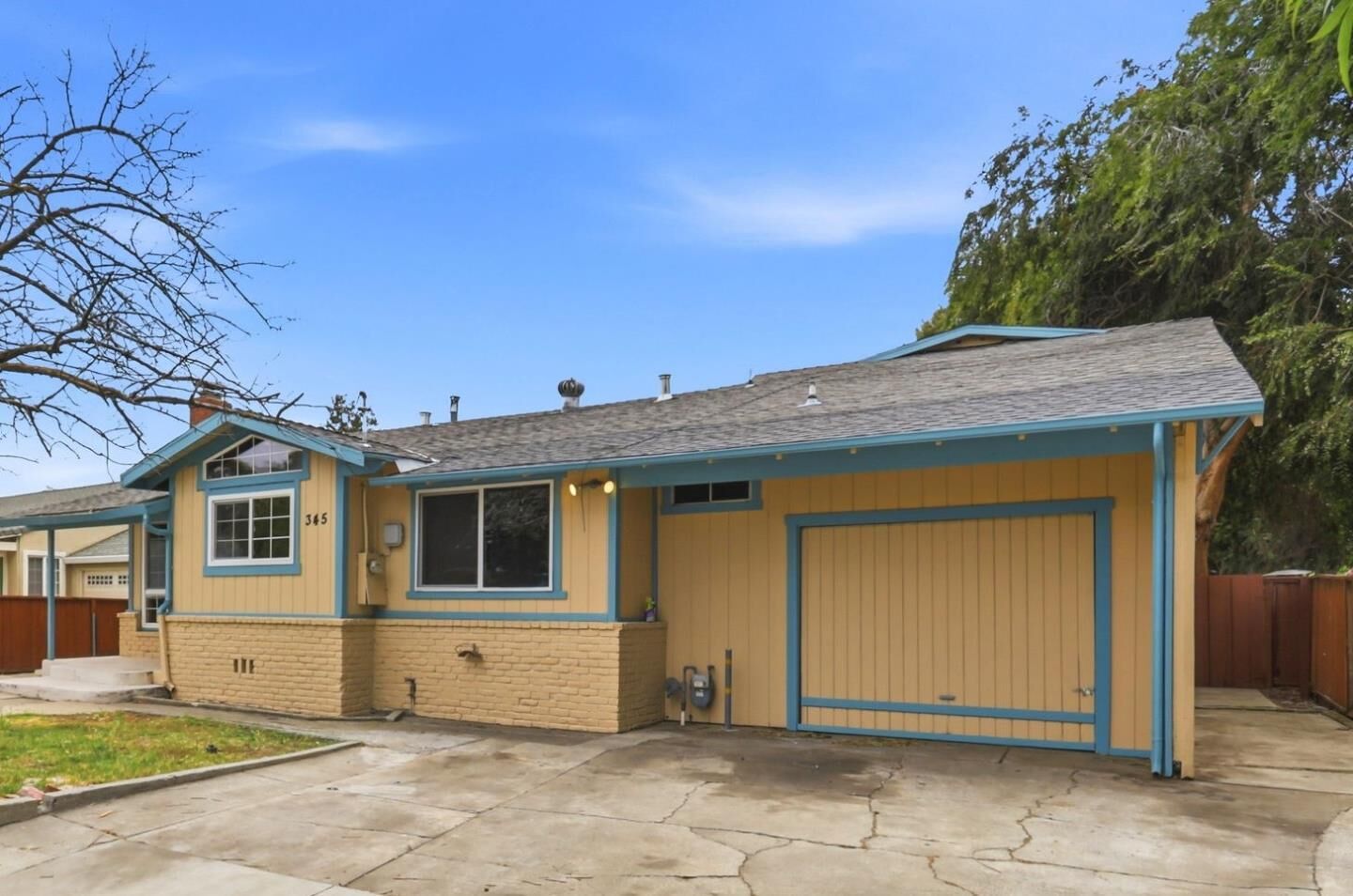 Property Photo: 345 Cureton Place CA 95127