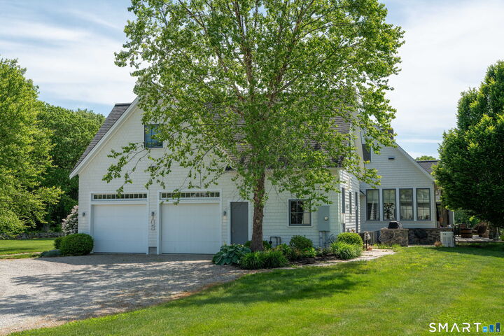 Property Photo:  305 Pequot Trail  CT 06379 