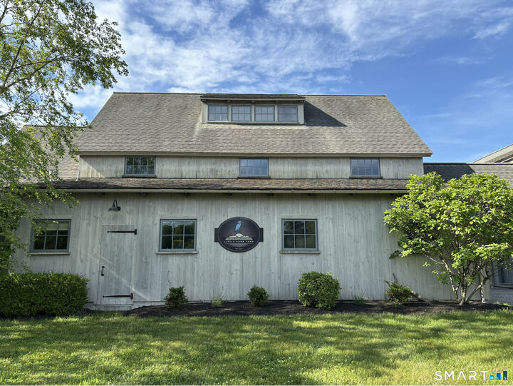 Property Photo: 305 Pequot Trail CT 06379