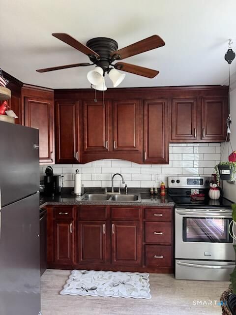 Property Photo: 185 Centerbrook Road CT 06518