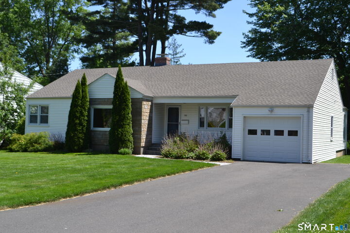 Property Photo:  99 Iroquois Road  CT 06117 
