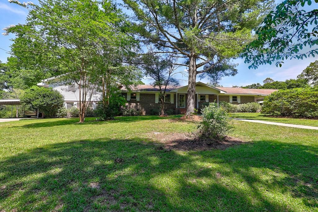 Property Photo:  202 Christopher Dr.  AL 36310 