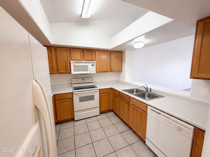 Property Photo: 7855 E Roget Drive AZ 85710