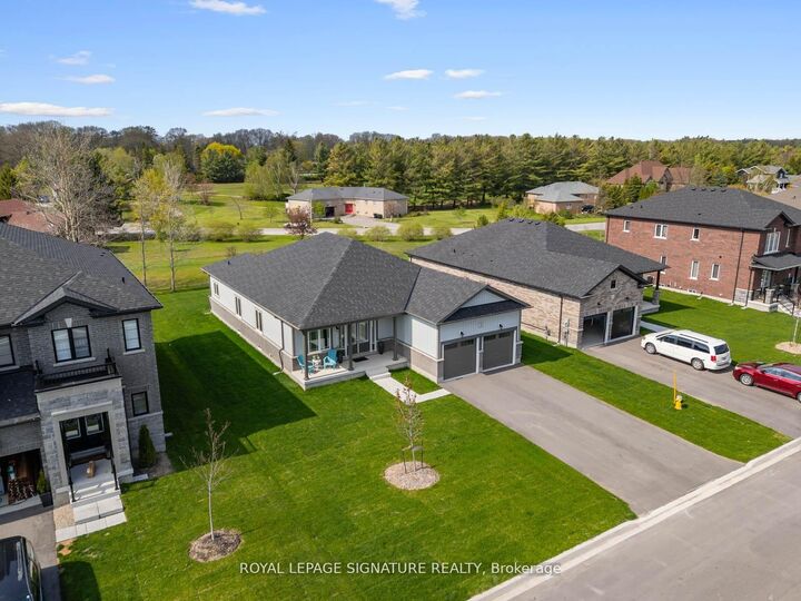 Property Photo: 8 Misty Ridge Road ON L9Z 0R8