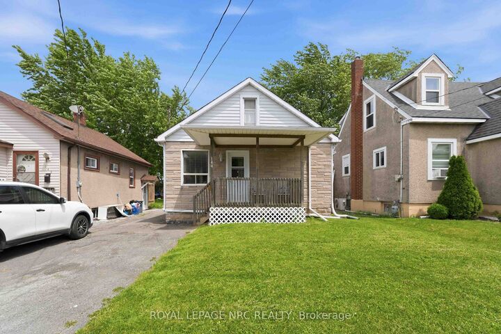 Property Photo: 144 McAlpine Avenue S ON L3B 1T6