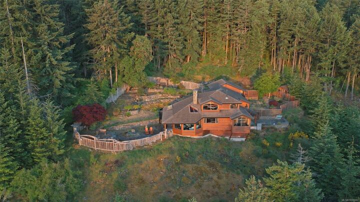 378 Wright Rd — photo 1