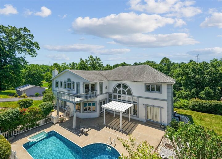 Property Photo: 236 Lakewood Rd PA 15601