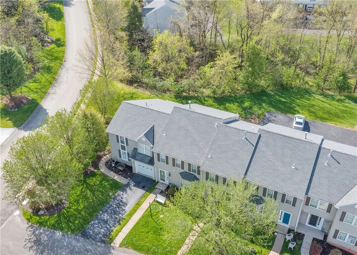 Property Photo: 303 Winners Circle PA 15317