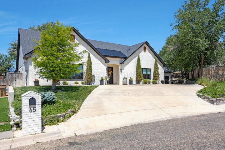 Property Photo:  65 Jynteewood Circle  TX 79015-1703 