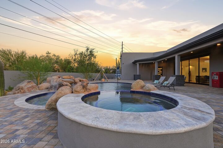 Property Photo:  5580 E El Sendero Drive  AZ 85331 
