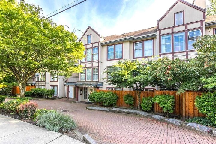 888 Gauthier Avenue 402 — photo 1