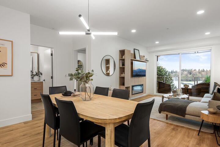 Property Photo: 33160 Plaxton Crescent 308 BC V2S 0N6