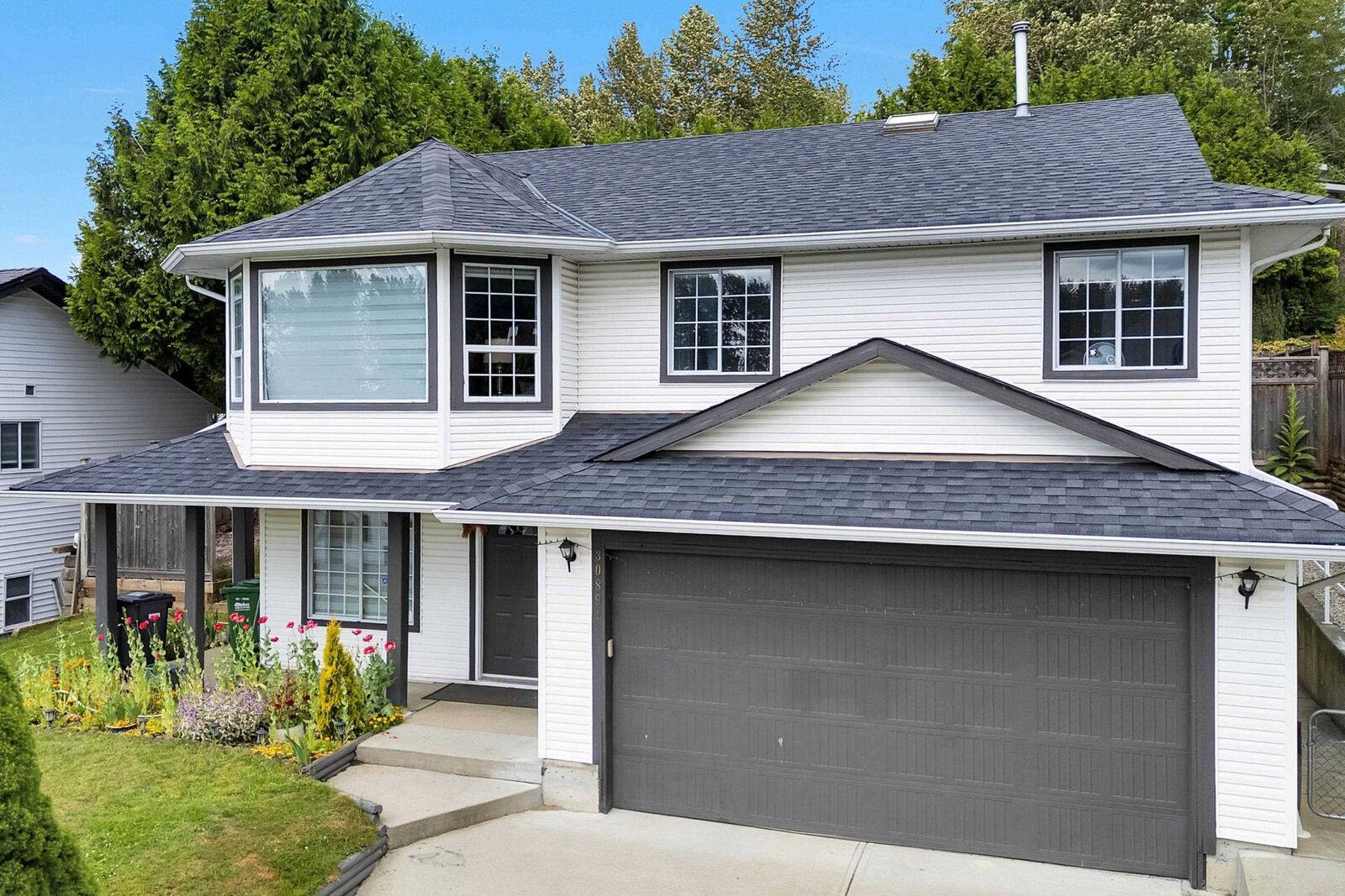 Property Photo: 30891 Sandpiper Place BC V2T 5L5