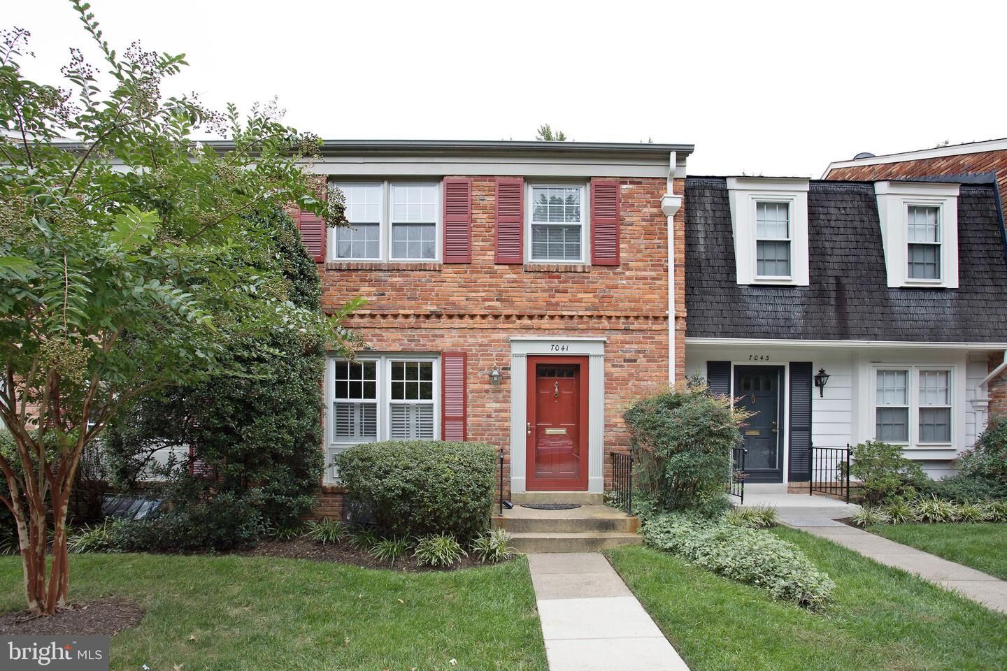 Property Photo: 7041 Alicent Place VA 22101