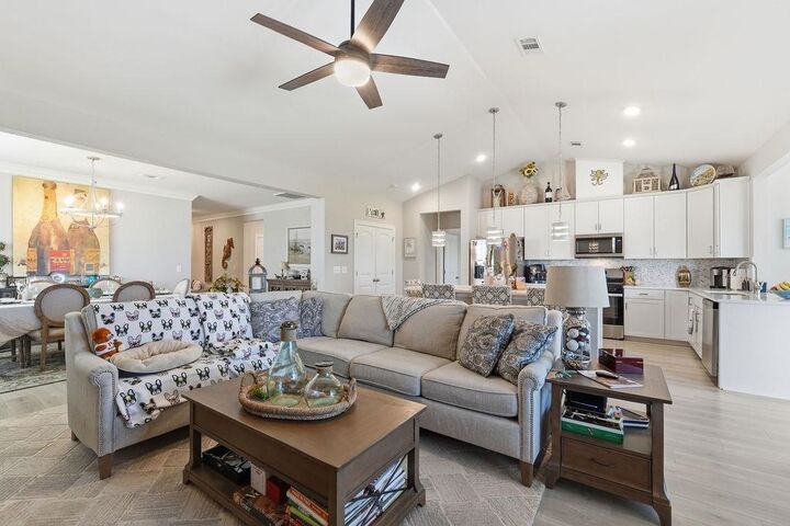 Property Photo: 5015 Vinesia Dr. SC 29579