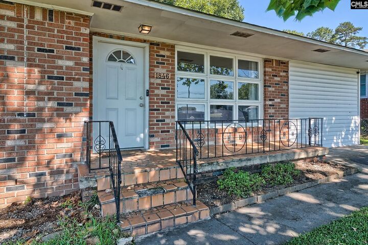 Property Photo: 1846 Charleston SC 29033