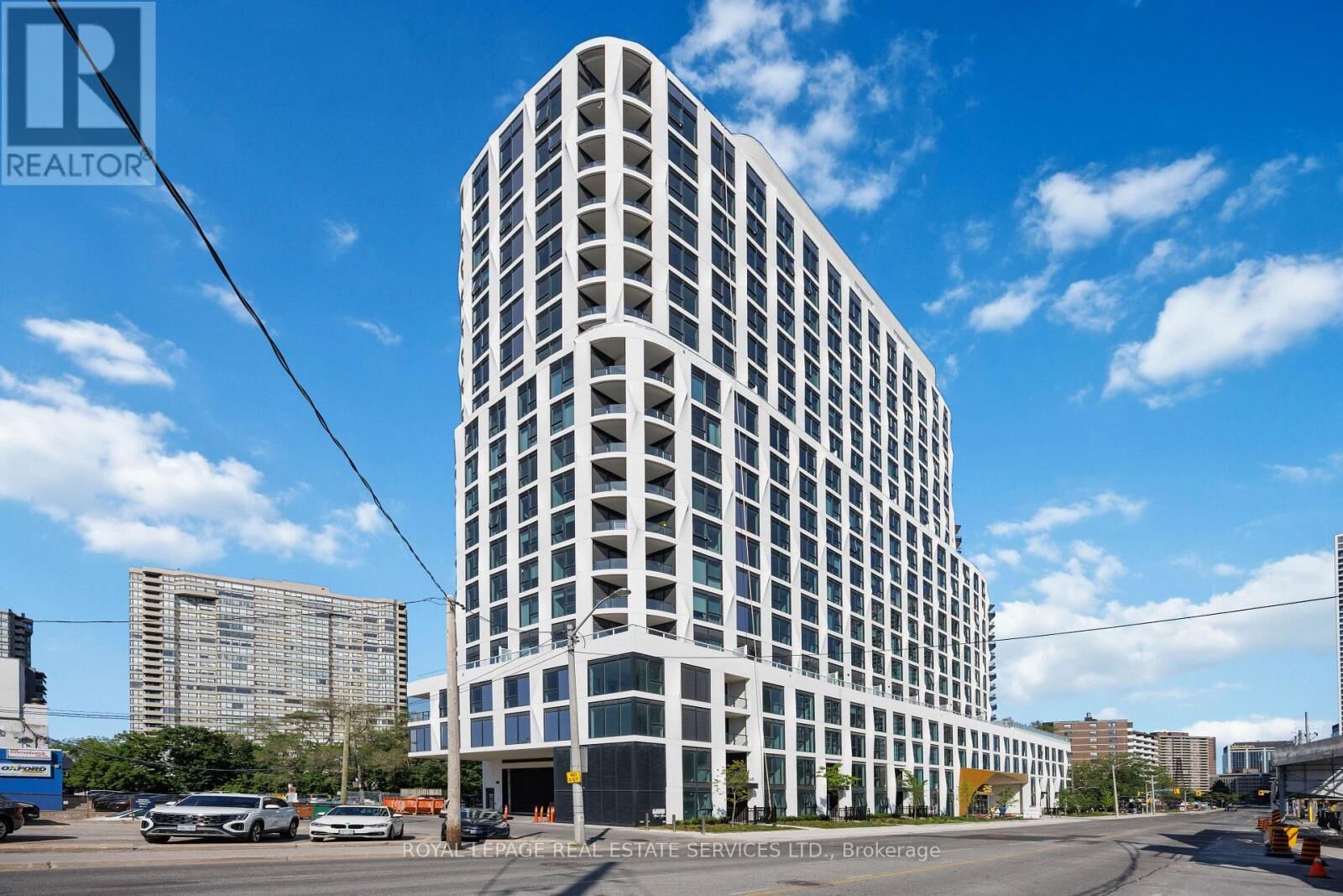 Property Photo: 25 Cordova Avenue 811 ON M9A 0E5
