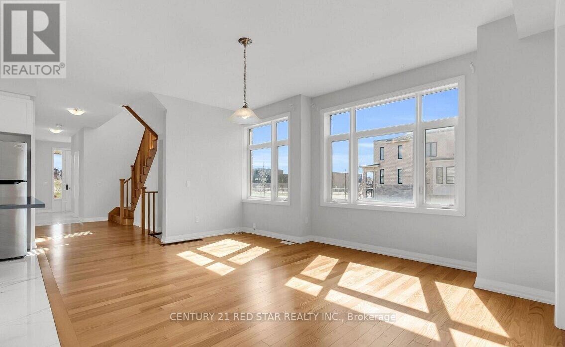 Property Photo: 842 Sobeski Avenue ON N4T 0P2