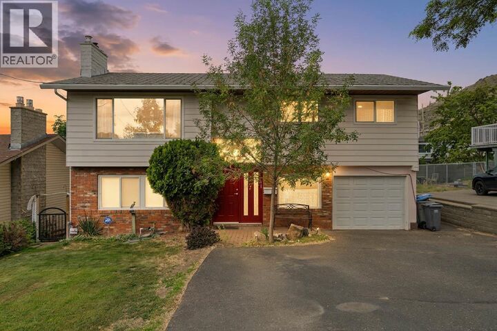 853 Alpine Terrace — photo 1