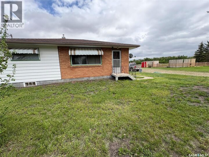 Property Photo:  Rowan'S Acreage  SK S0A 1N0 