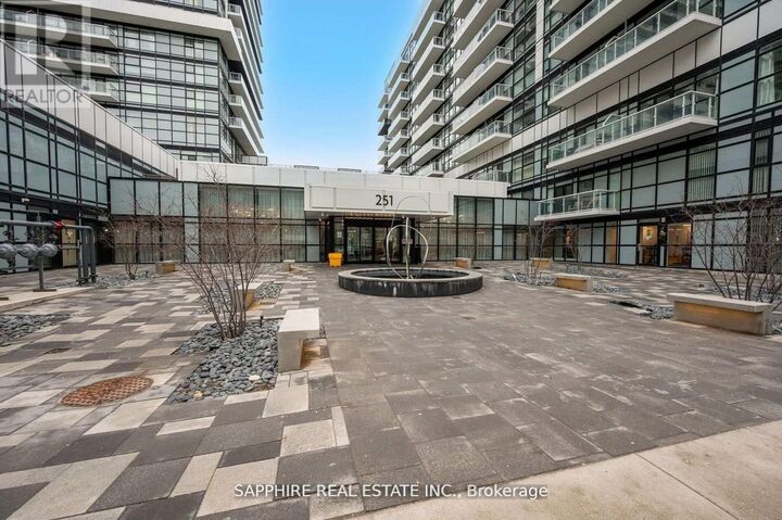 Property Photo: 251 Manitoba Street 2809 ON M8Y 0C7