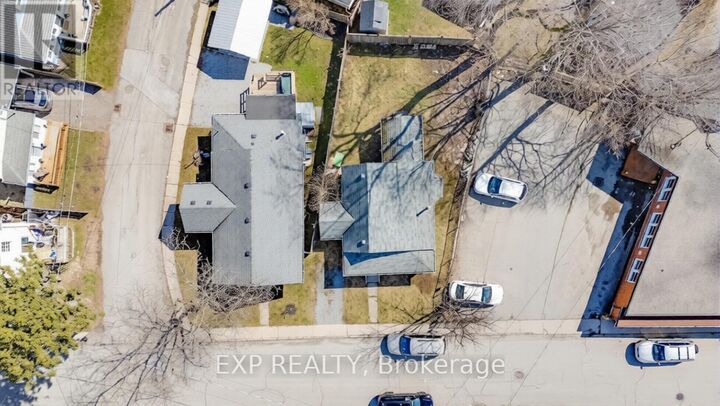 Property Photo:  324 Derby Road  ON L0S 1B0 