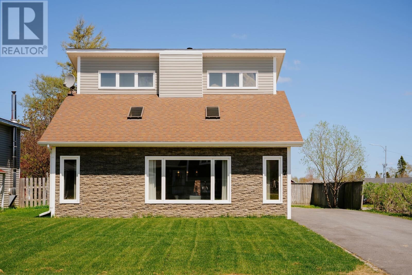 Property Photo:  7 Wright Crescent  NL A1V 2G9 