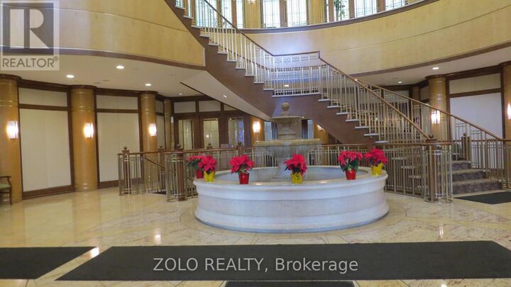 Property Photo: 78 Harrison Garden Boulevard 511 ON M2N 7E2