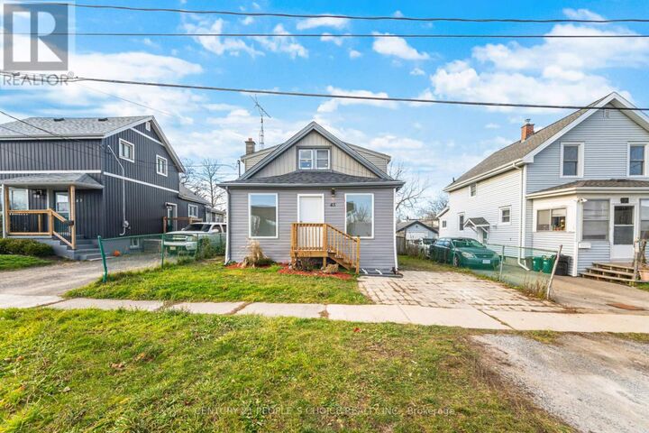 Property Photo:  45 Wellington Street North  ON L2V 2E7 