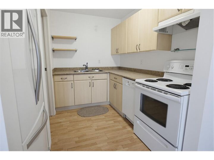 Property Photo: 1221 Hugh Allan Drive 20 BC V1S 1M7