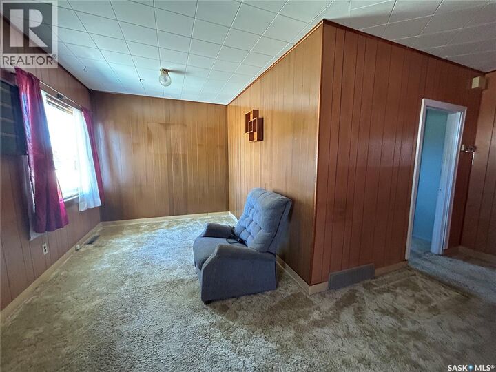 Property Photo:  929 Brown Street  SK S6H 2Z1 