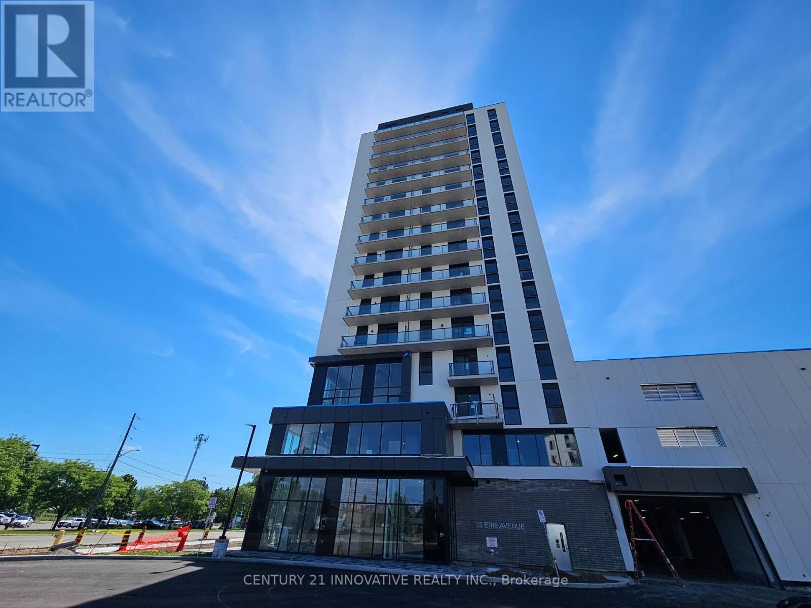 Property Photo:  33 Erie Avenue 702  ON N3S 0K7 