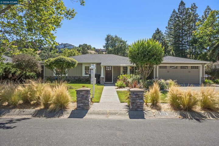 Property Photo:  186 Arlene Dr  CA 94595 