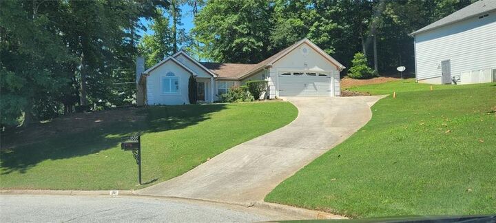Property Photo:  1005 Reunion Place SW  GA 30331 