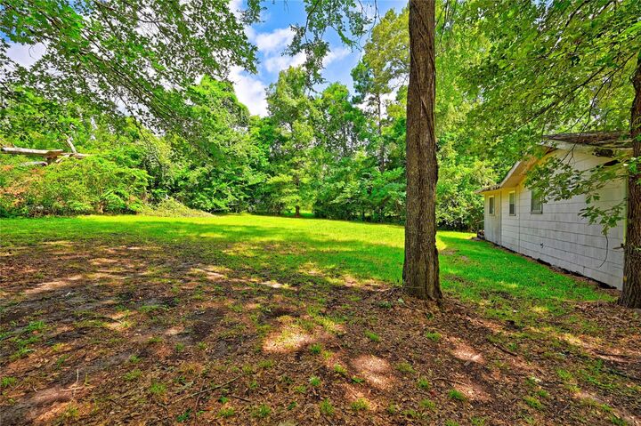 Property Photo:  81 E Bishop Road  TX 77364 