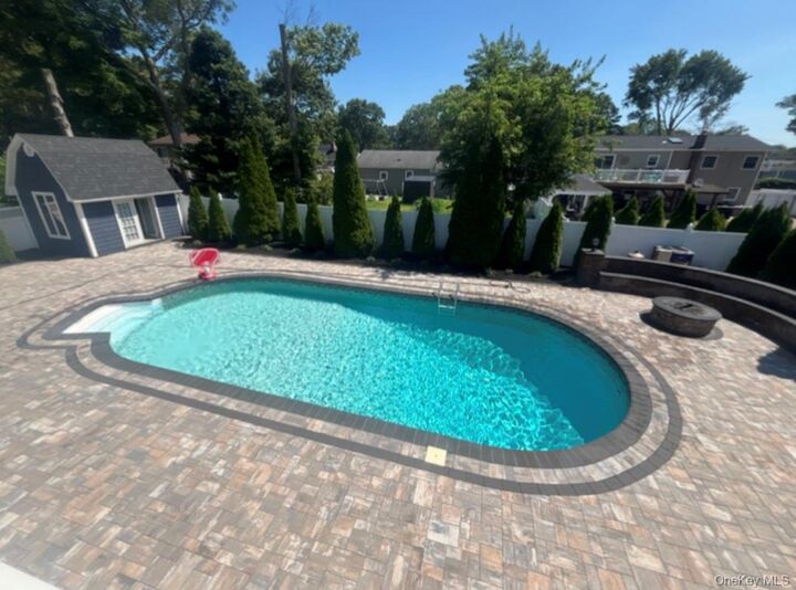 Property Photo:  52 41st Street  NY 11751 