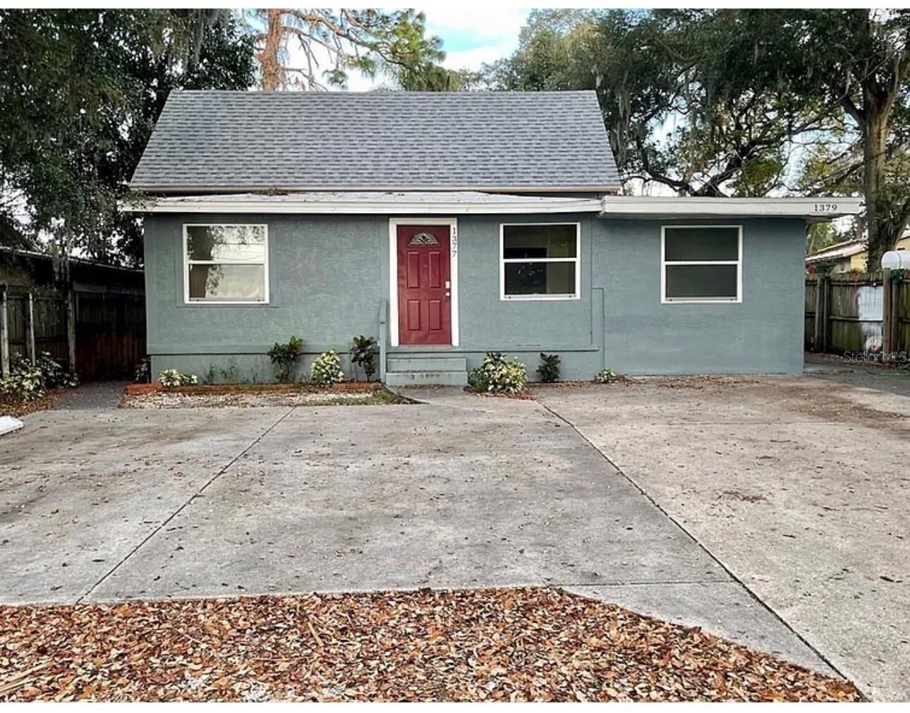 Property Photo:  1379 S Martin Luther King Jr Avenue  FL 33756 