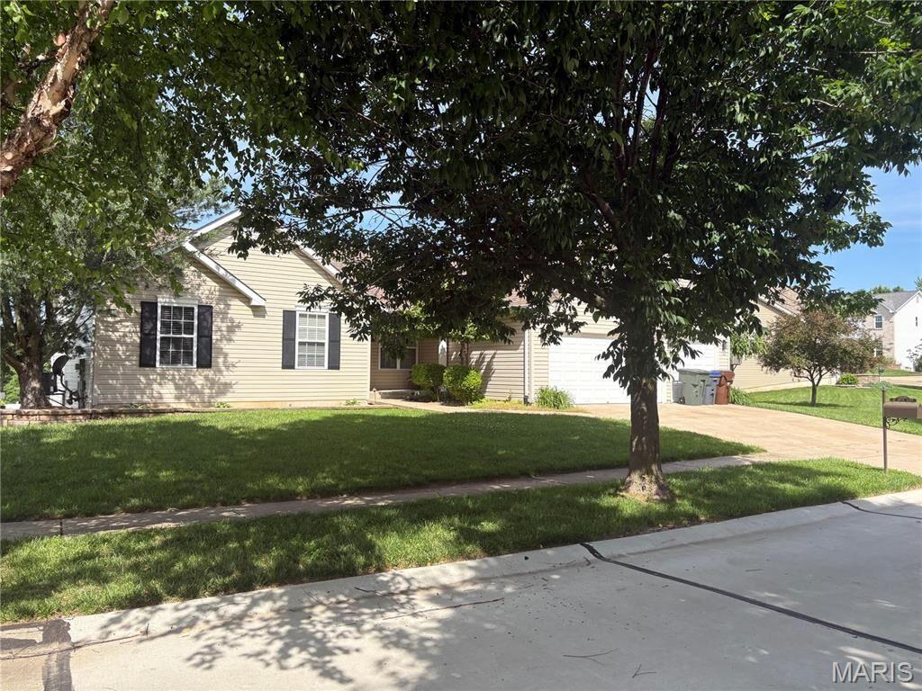 Property Photo: 48 Aspen Ridge Court MO 63376