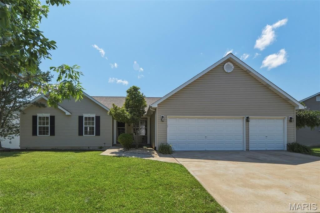 Property Photo: 48 Aspen Ridge Court MO 63376