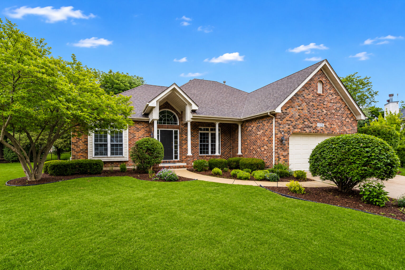 Property Photo:  15238 Vetel Court  IL 60544 