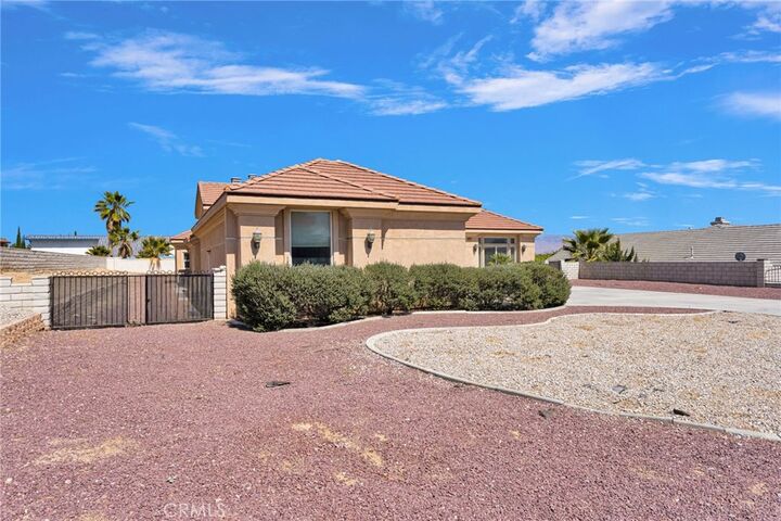 Property Photo:  16233 Ridge View Drive  CA 92307 