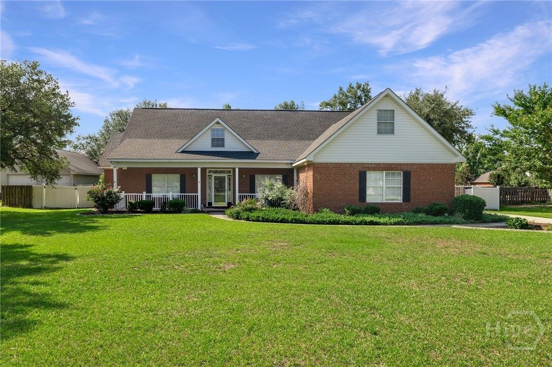 Property Photo:  209 Saint James Walk  GA 31312 