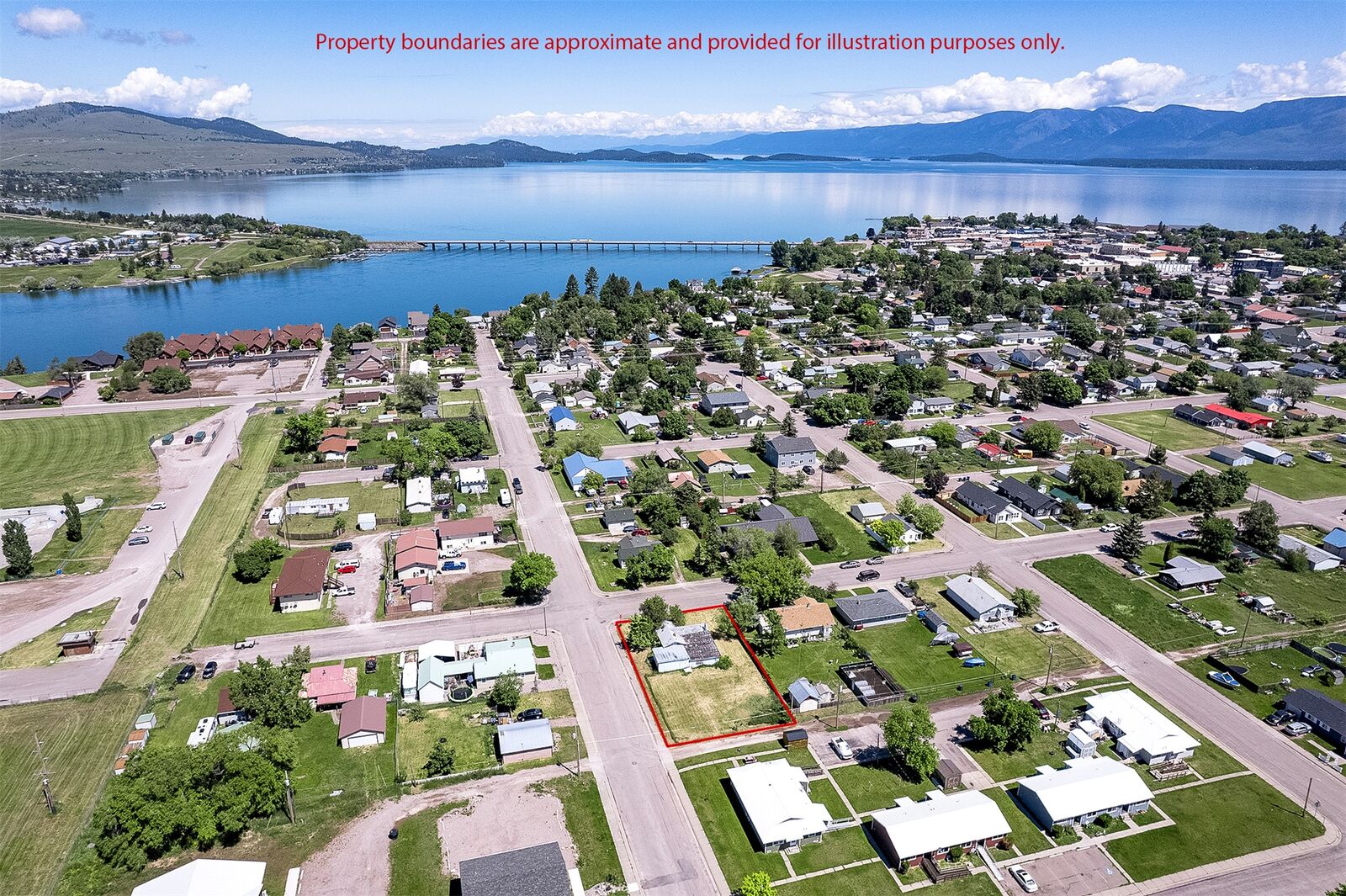 Property Photo: 413 9th Avenue W MT 59860