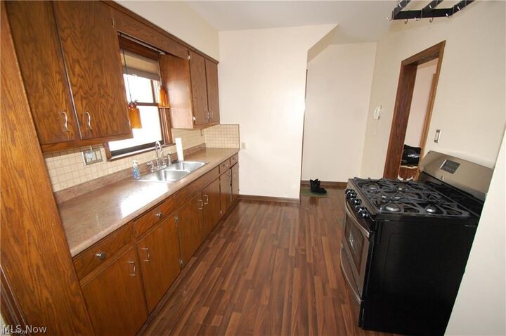 Property Photo: 146 N Richview Avenue OH 44509