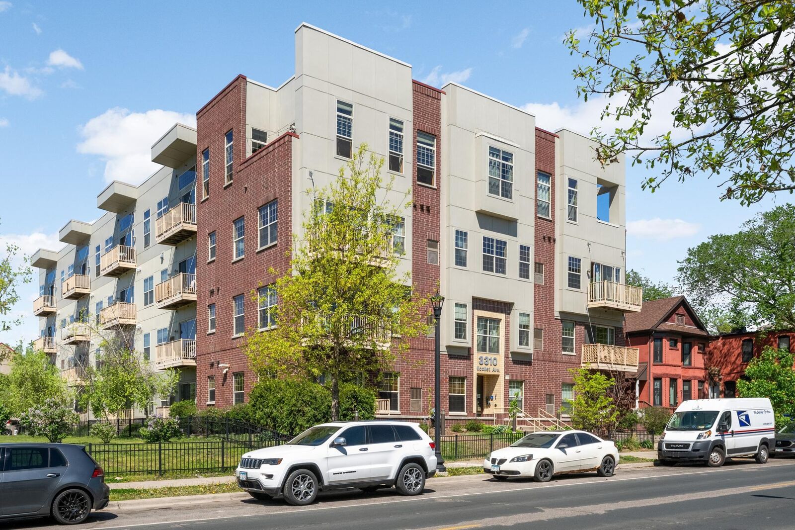 Property Photo: 3310 Nicollet Avenue 301 MN 55408